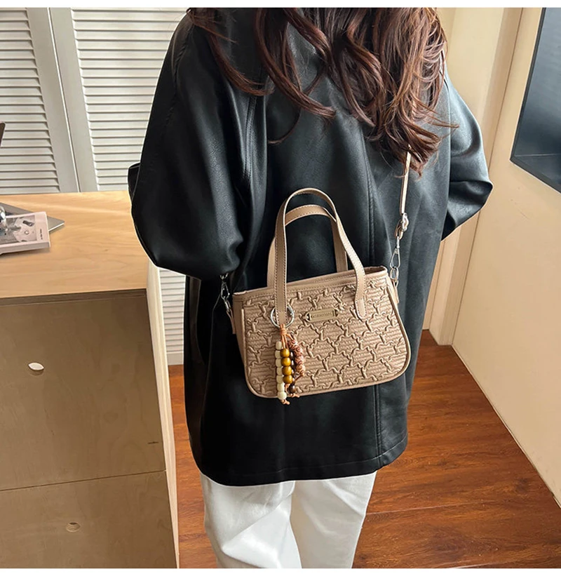 Advanced Commuting Small Square Bag Women's Crossbody Bag Fashionable Personalized Patterned Handbag 2026 New Shoulder Bag