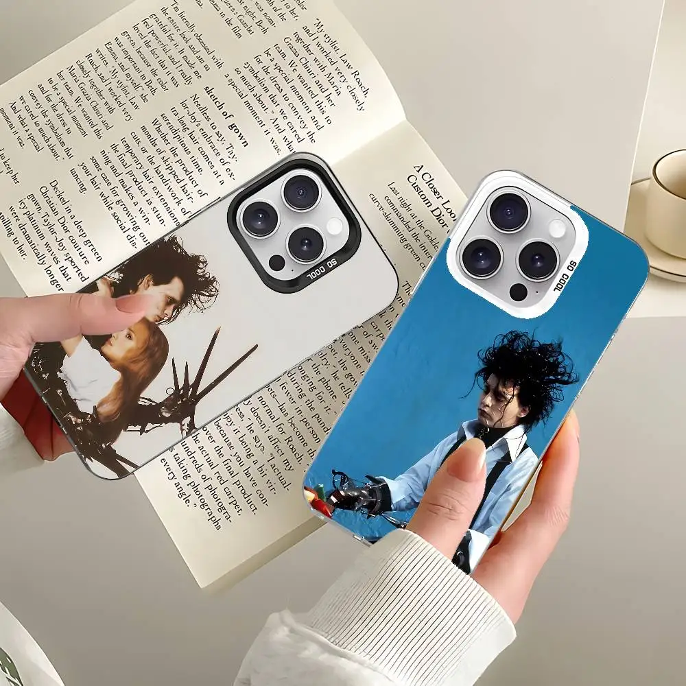 Retro E-Edward Scissorhands Romantische Handyhülle für iPhone 17 16 15 14 13 12 11 Pro Max X XS XR Silber IMD Stoßfeste Schutzhülle