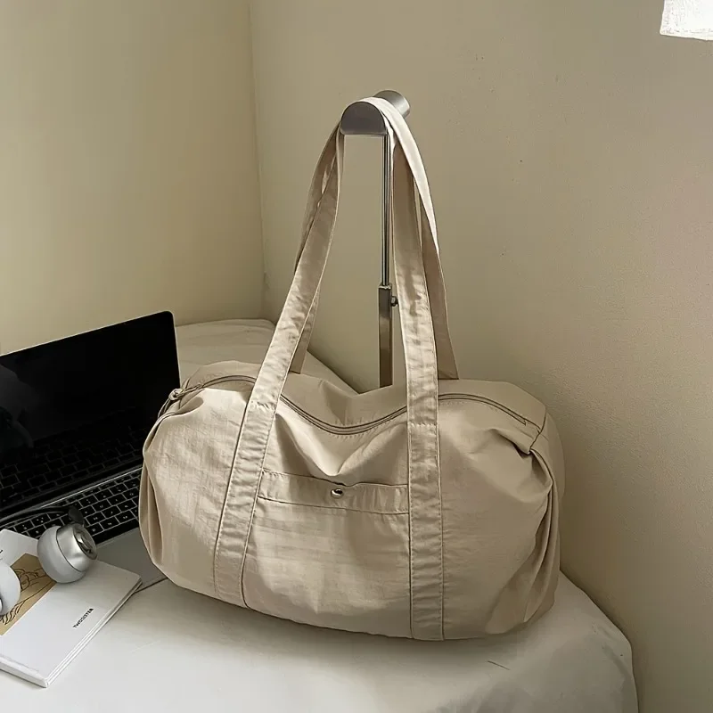 

Korean Version Women's Shoulder Bag, Fashionable and Versatile Commuting Handbag, Zipper Closure, Simple and Casual Tote Bags