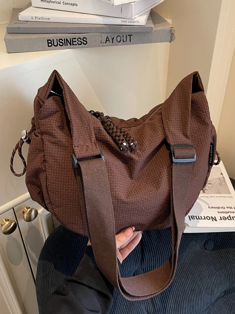 Autumn Winter Large Capacity Women's Shoulder Bag Commuter Versatile Crossbody Dumpling Bag Casual Simple Style Soft Polyester