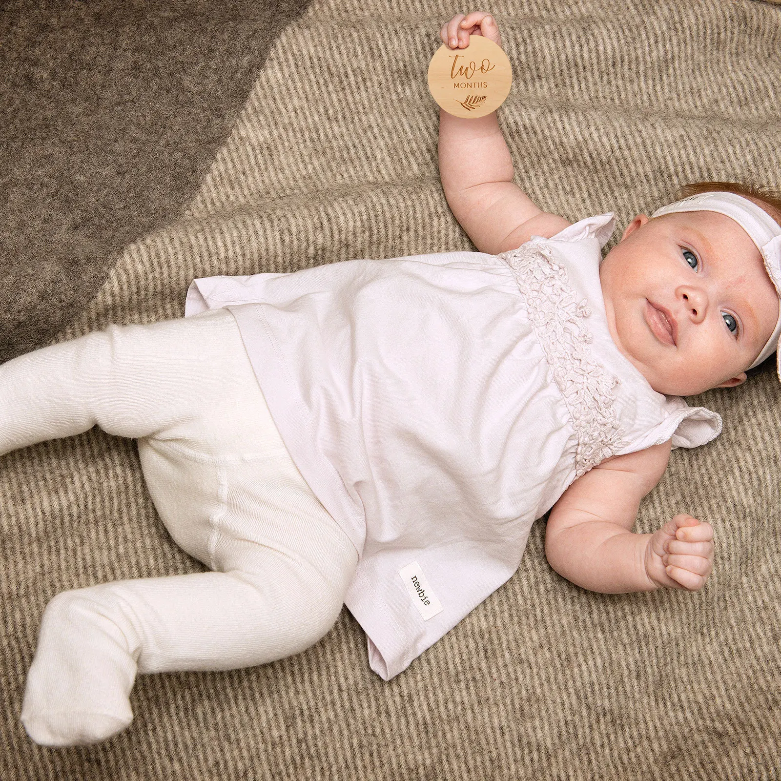 

12Pcs Wooden Cards Growth Memory Discs for Monthly Age Photography Safe Smooth Double Sided Wood Infants