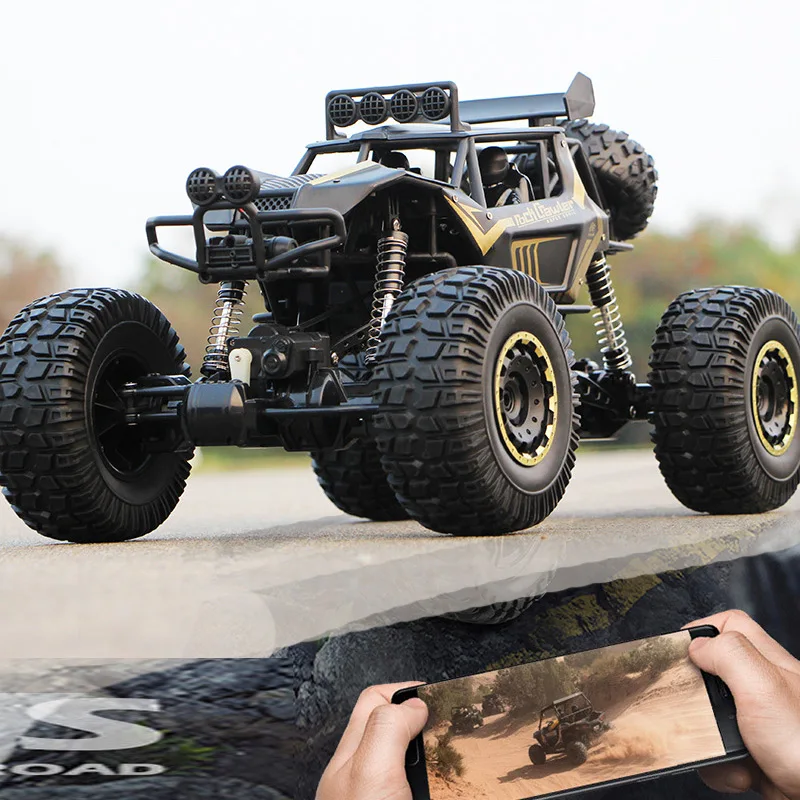 1: 18 Six Wheel Drive RC CAR Cross-country Climbing Spray Racing Car Remote Control Electric Car Fall Resistant Boy Toy Gift