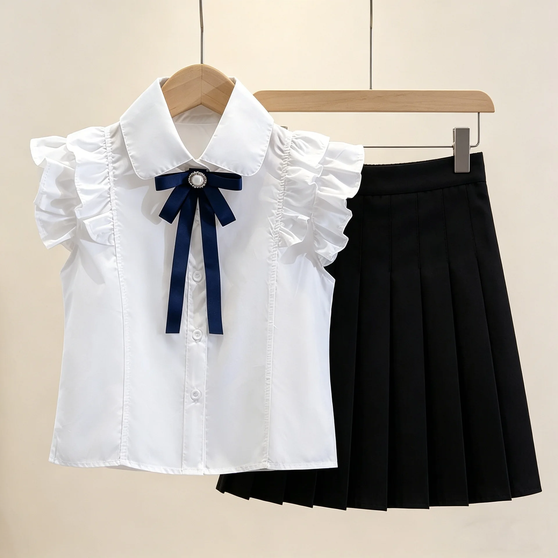 Children's Pure Cotton White Shirt with Lace Collar and Sleeveless Spring and Autumn Style Girls Design Top