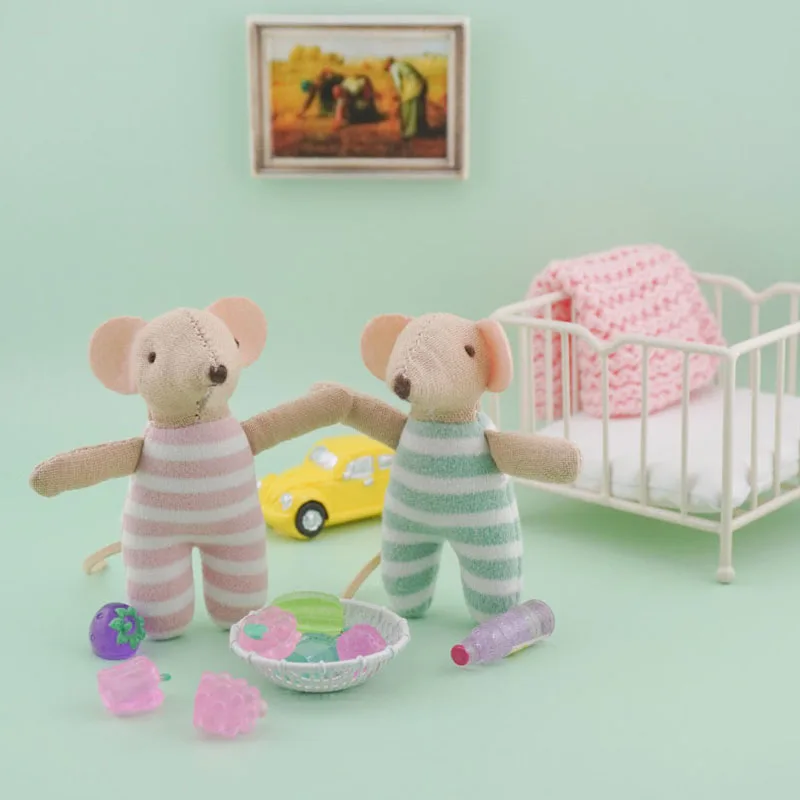 Thumbnail 3 - #20 Trending Decorative Figurines Right Now