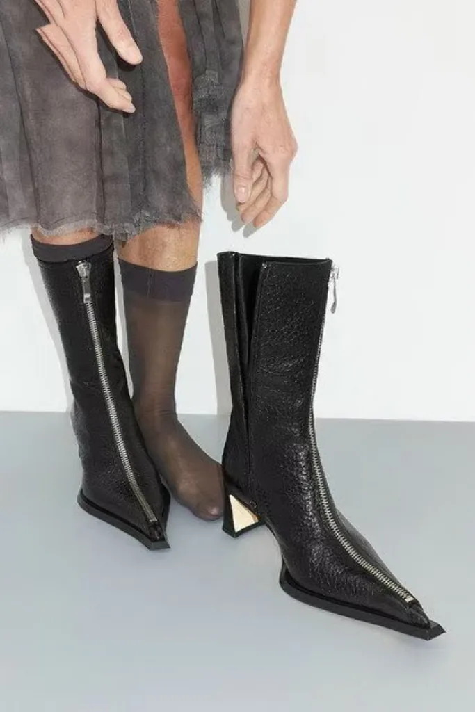 2026 Damen Spitze, Dicke, Hochhackige Kurzstiefel mit Schwarzem Seitenreißverschluss, Damen Mode Lederstiefel 34-45, Damenstiefel