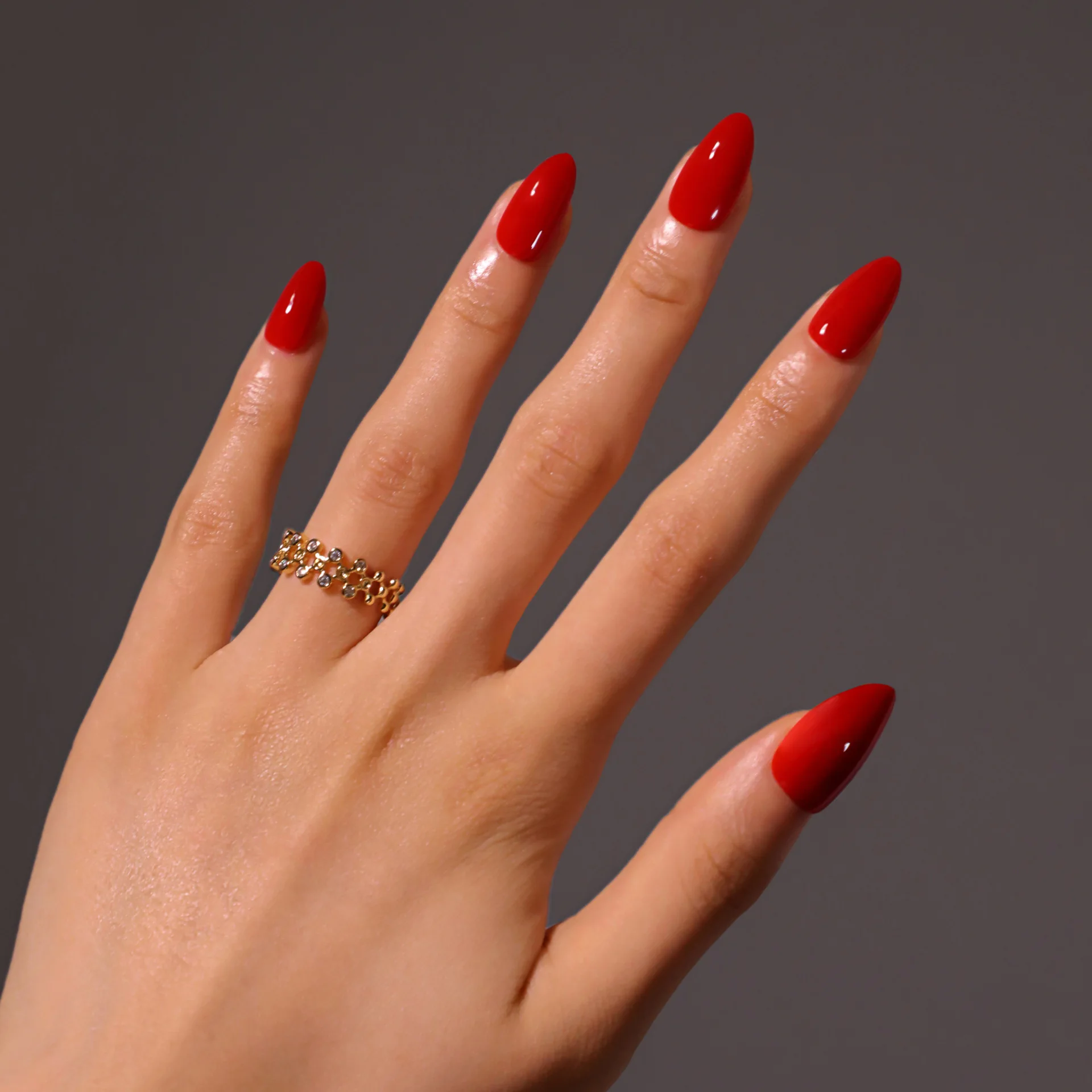 

30PCS Simple Solid Color Almond Fake Nail with Jelly Glue Red Press on Short Nail Full Cover Acrylic Wearable Gel Nail for Women