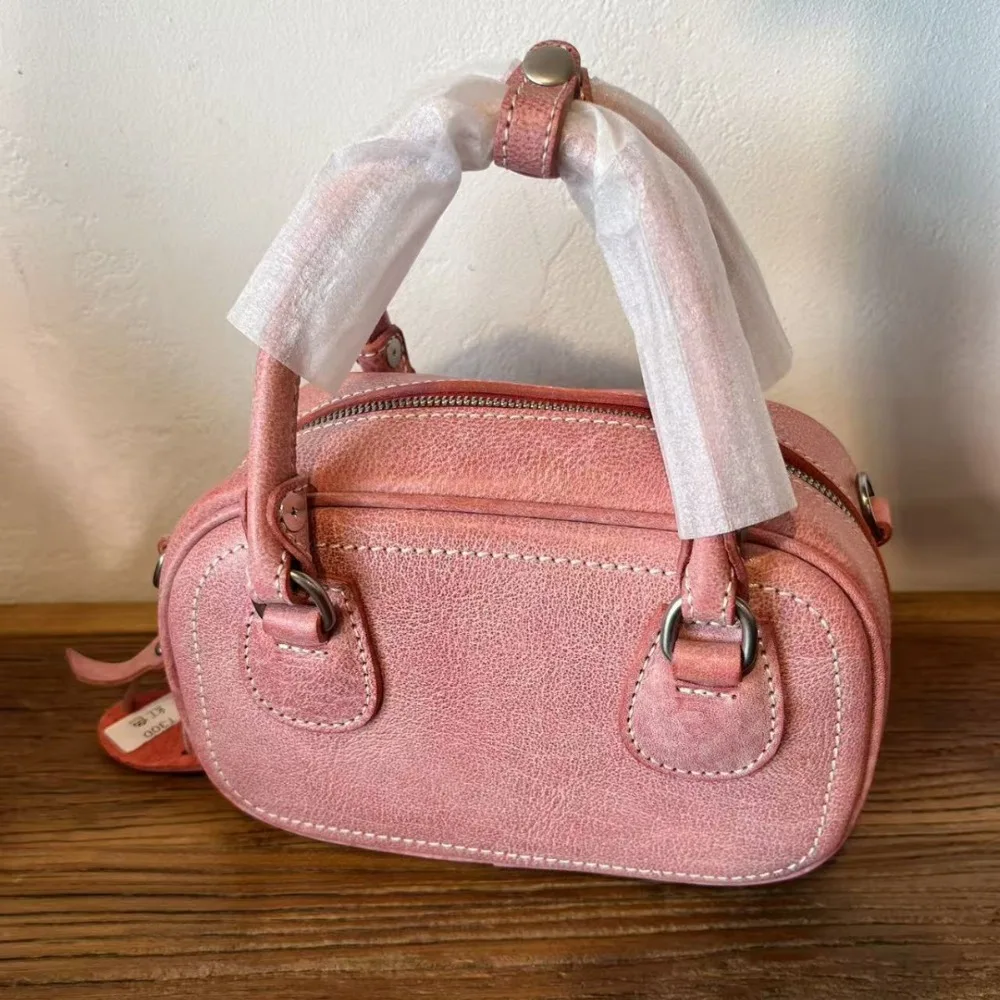 

Элитная нишевая текстурированная сумка: новая модная универсальная женская сумка-кроссбоди в стиле Ins, портативная сумка Boston, повседневная универсальная модель