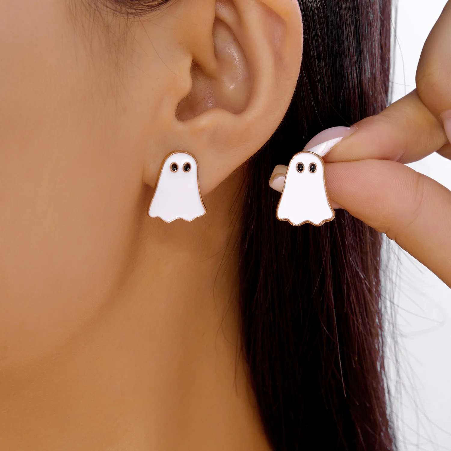 Niedliche Halloween Weiße Geister-Ohrhänger für Frauen Lustige Kleine Geister-Monster Tropfen-Ohrringe Party Festival Schmuck Geschenk