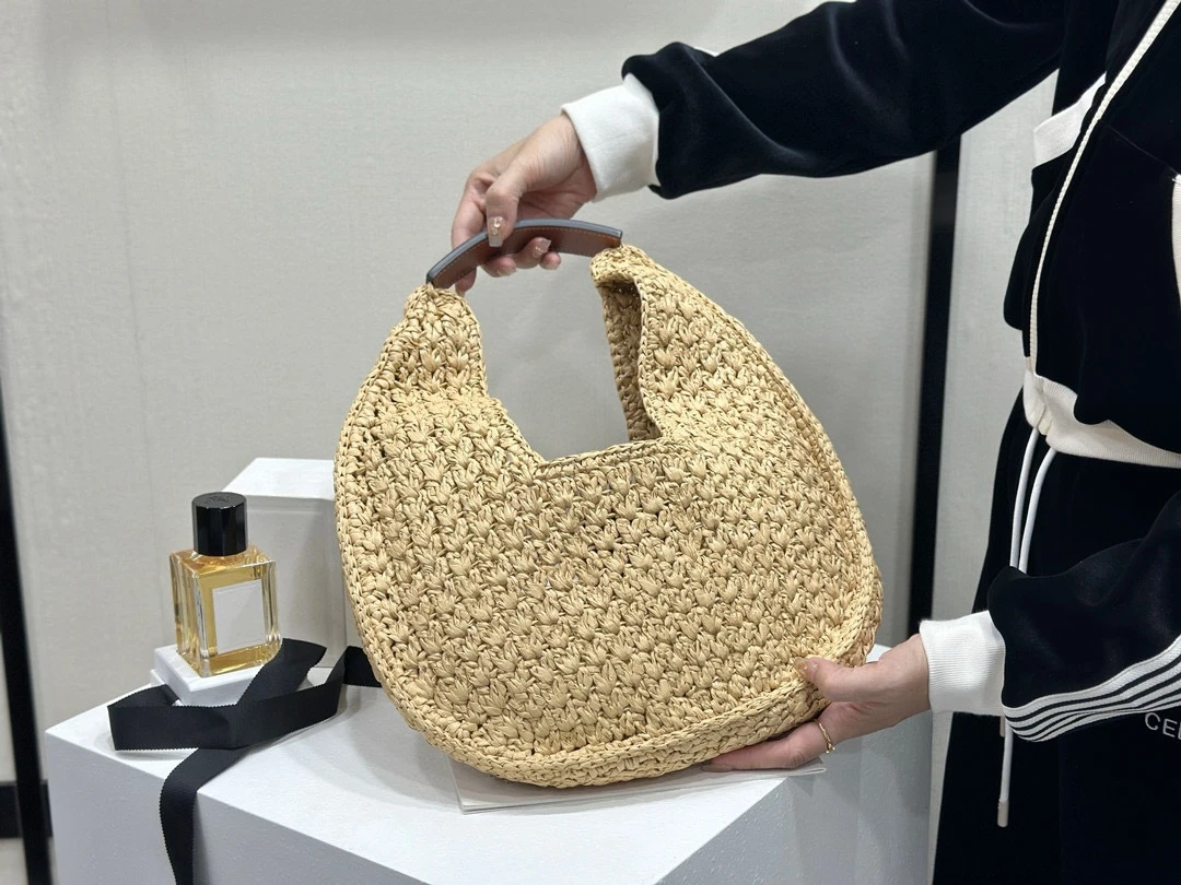 High Quality Armpit Bag Woven Grass Bag Natural Grass Hand Woven Arc De Triomphe Design Tourist Vacation Beach Bag