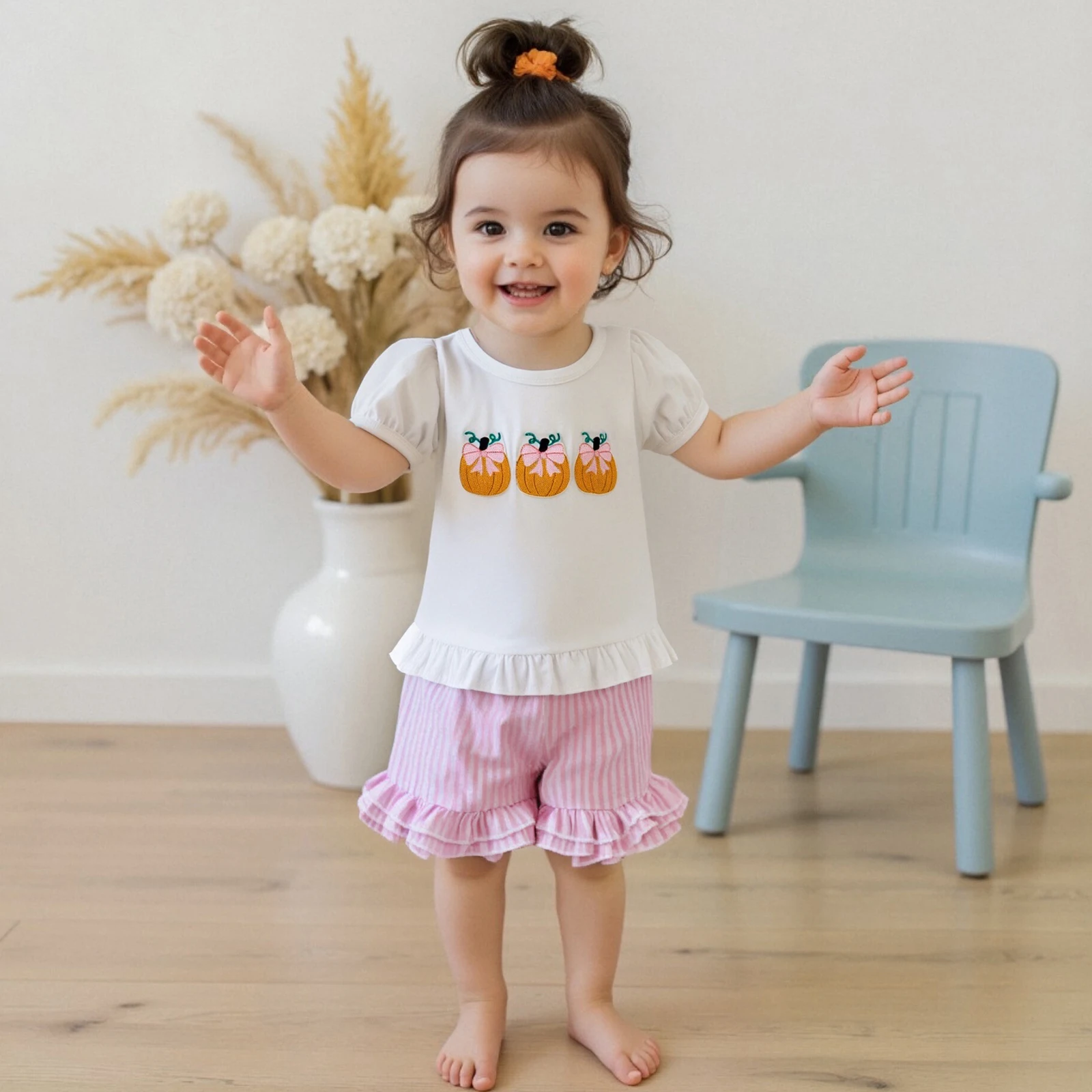 

Baby Girl Halloween Clothes Toddler Short Sleeve Embroidery Smocked Shirts T-shirt + Gingham Ruffle Shorts Sets
