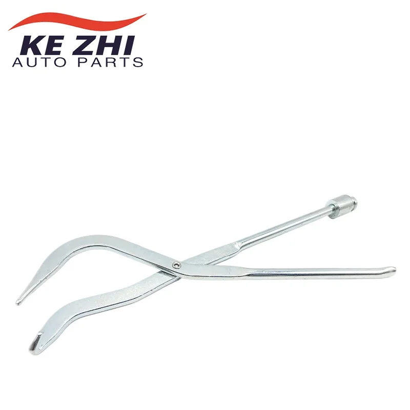 

Инструменты для регулировки и обслуживания барабанных тормозов, а также для разборки и сборки защитных пластин днища кузова