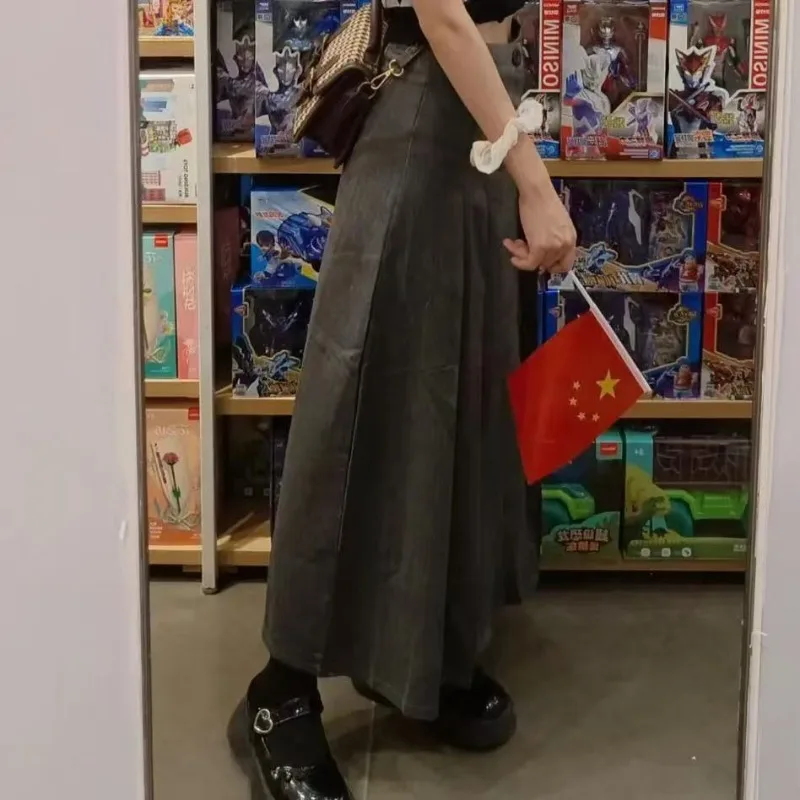 New 2025 Korean Long Pleated Skirt Women Spring Autumn Fashion Gray/Black Skirts for Woman