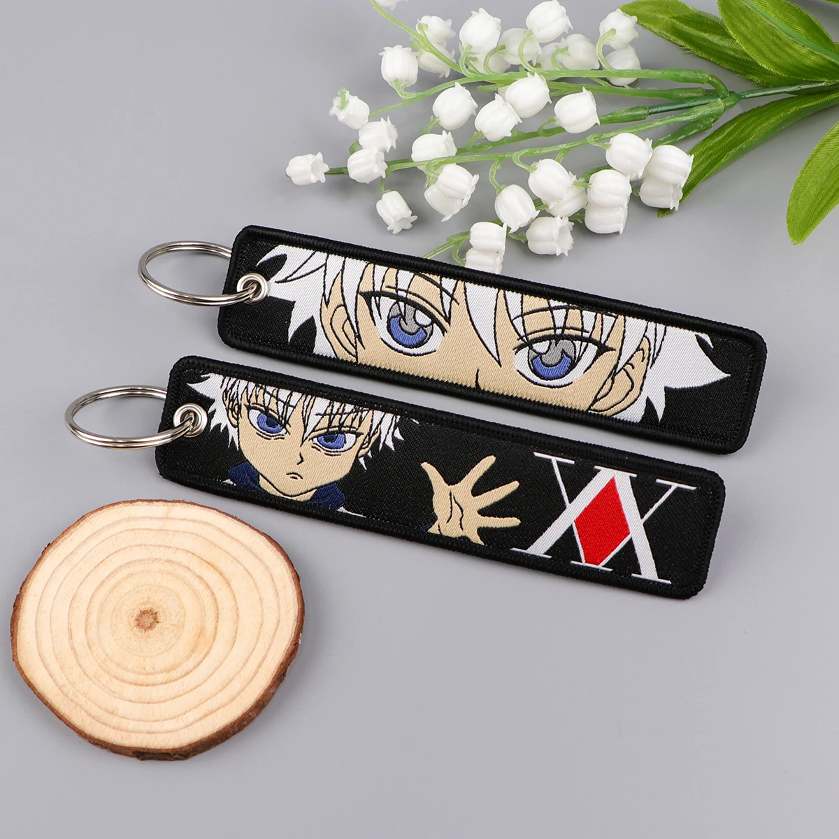 Брелок с вышивкой в стиле аниме для ключей