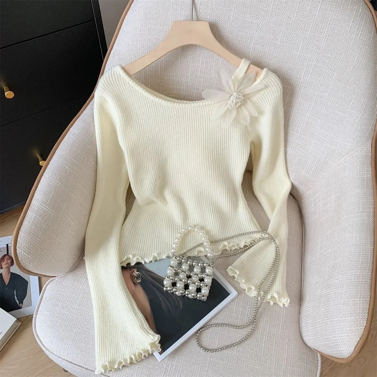 Fiori tridimensionali Stile delicato Orecchie in legno irregolari Maglione corto a maniche lunghe Bellissimo maglione lavorato a maglia sottile e sottile