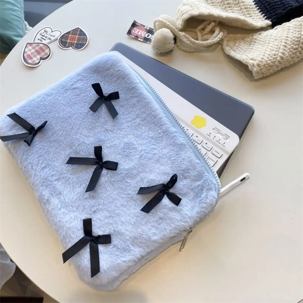 Nowy ลadny torba na laptopa z kokardฤ
11 cali 13-14 cali pokrowiec na Tablet pokrowiec odporny na wstrzฤ
sy miฤkki pluszowy etui ochronne na Notebook