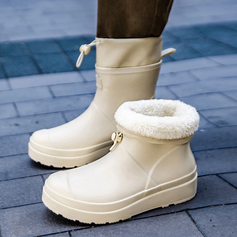 Thickened Long Tube Men's Rain Boots Waterproof New Outdoor High Anti-slip Fleece-lined Warm Water Shoes round Toe PVC Material