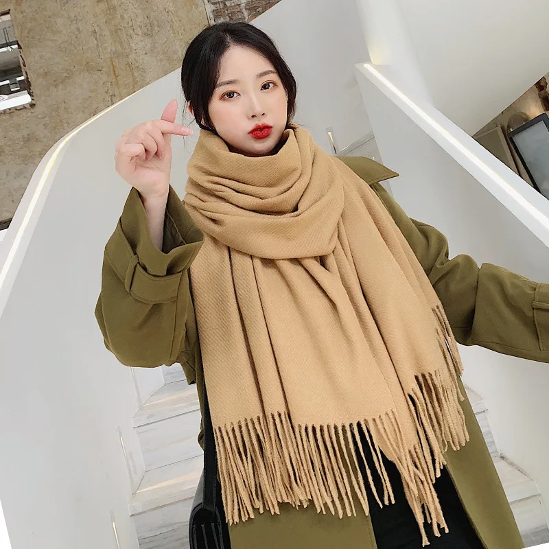 

2022 Trendy Winter Wraps Shawl Thick Cashmere Blend Pashmina Solid Color Hijab Mujer Bufanda Tassel Echarpes for Women Gift