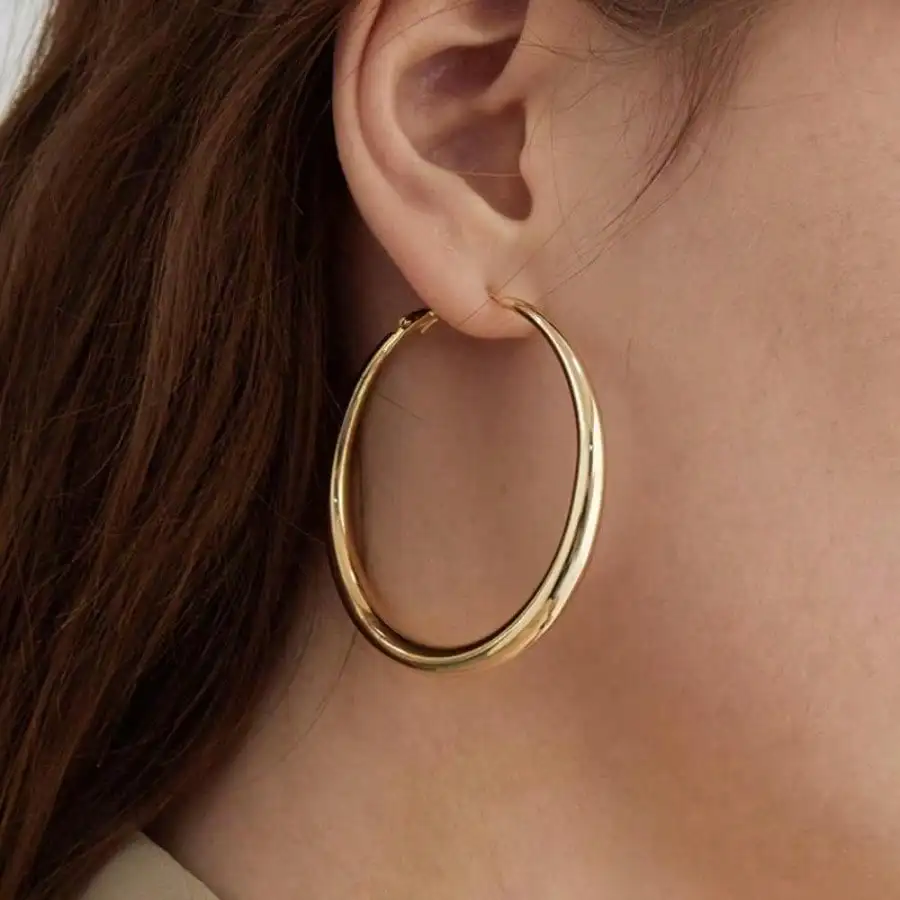 Golden smooth round earrings for women's fashion parties, wedding accessories, jewelry, Christmas gifts image 3