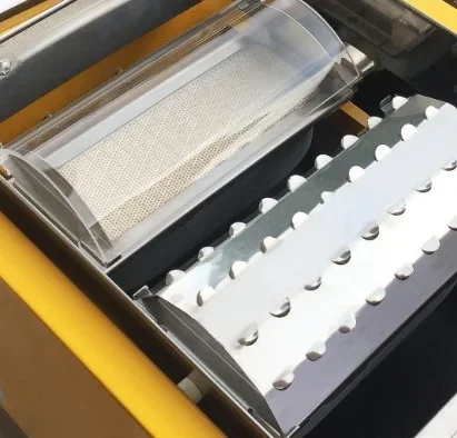 &Stainless Steel Kitchen Gas BBQ Machine Outdoor Meat Roaster And Barbecue Grill Yellow For Hotels And Restaurants
