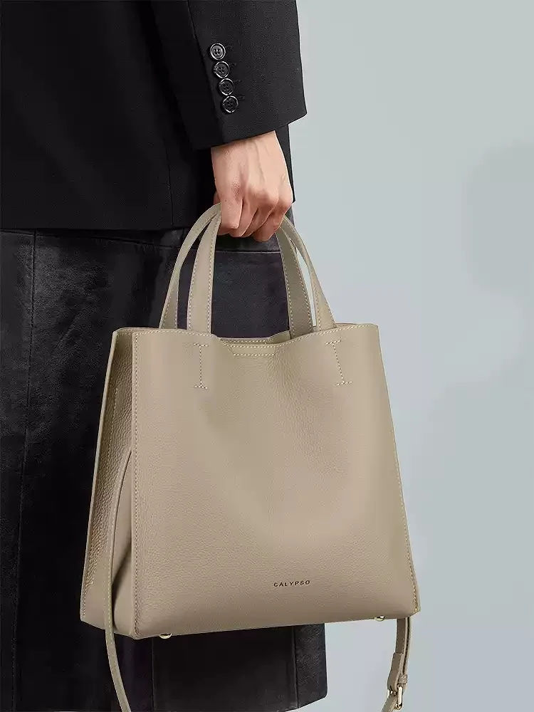 

New soft leather hand-held women's bag, genuine leather women's bag, crossbody, high-end feel, large-capacity commuter tote bag