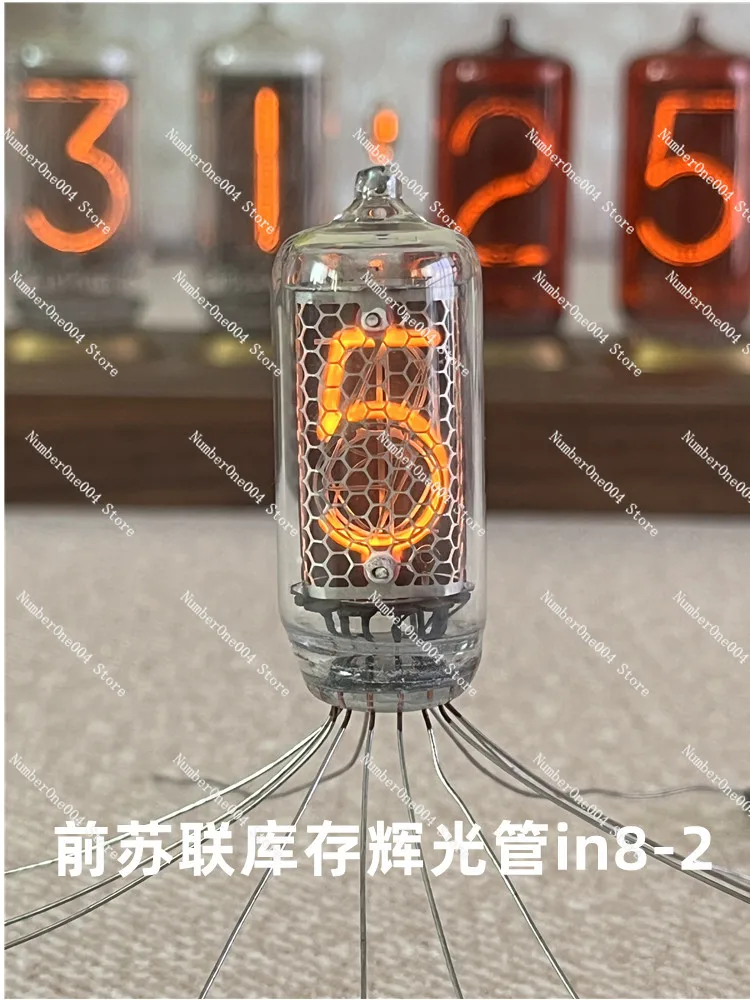 Imported in8-2 brand new original box, former Soviet Union glow tube clock, high life in12 in14 in18 is available in the store.