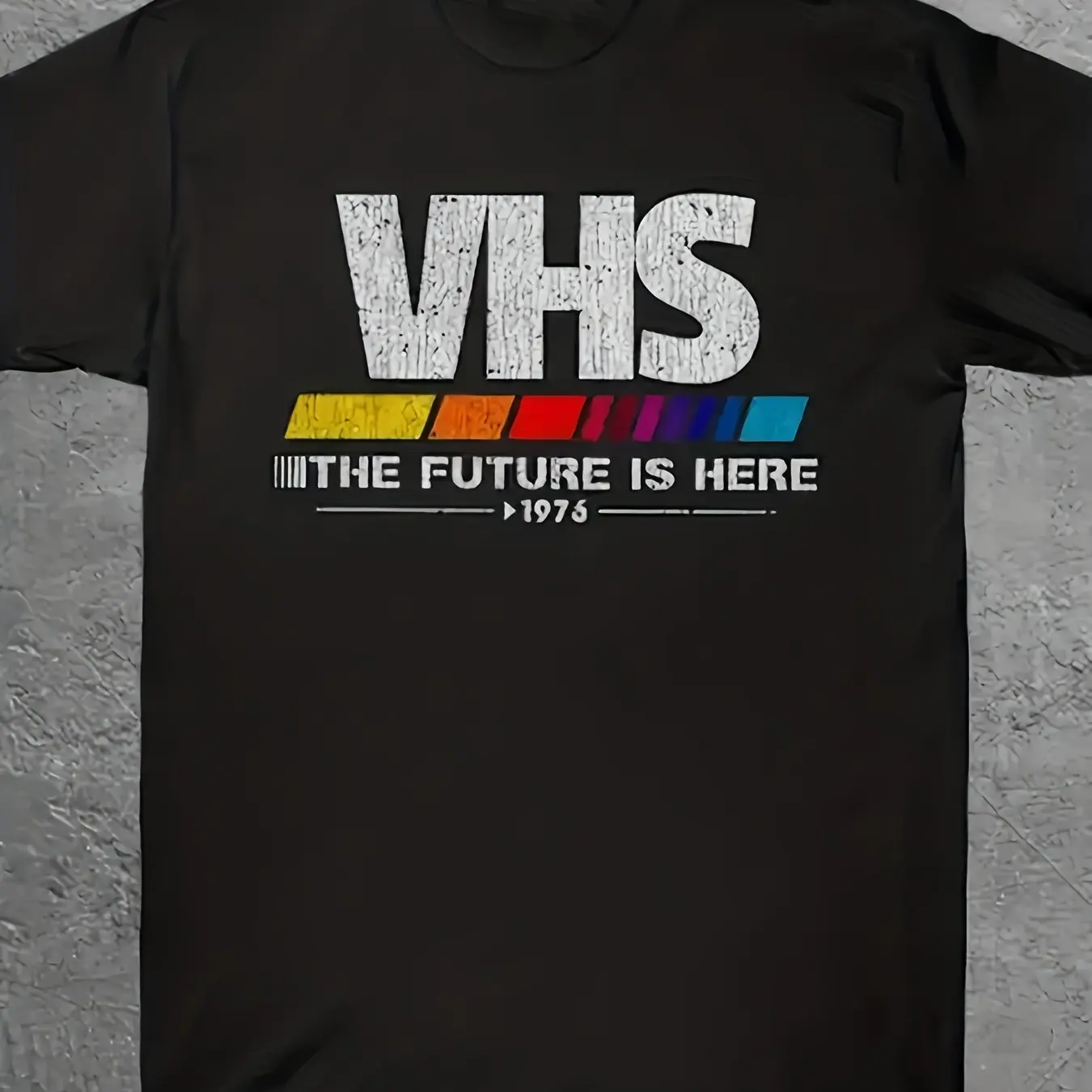 Herren-T-Shirt aus Baumwolle mit Vintage-1975-VHS-Grafikdruck, elastisch, bequem, O-Ausschnitt, kurzärmelig, lässig, für den täglichen Gebrauch, zum Street-Shopping