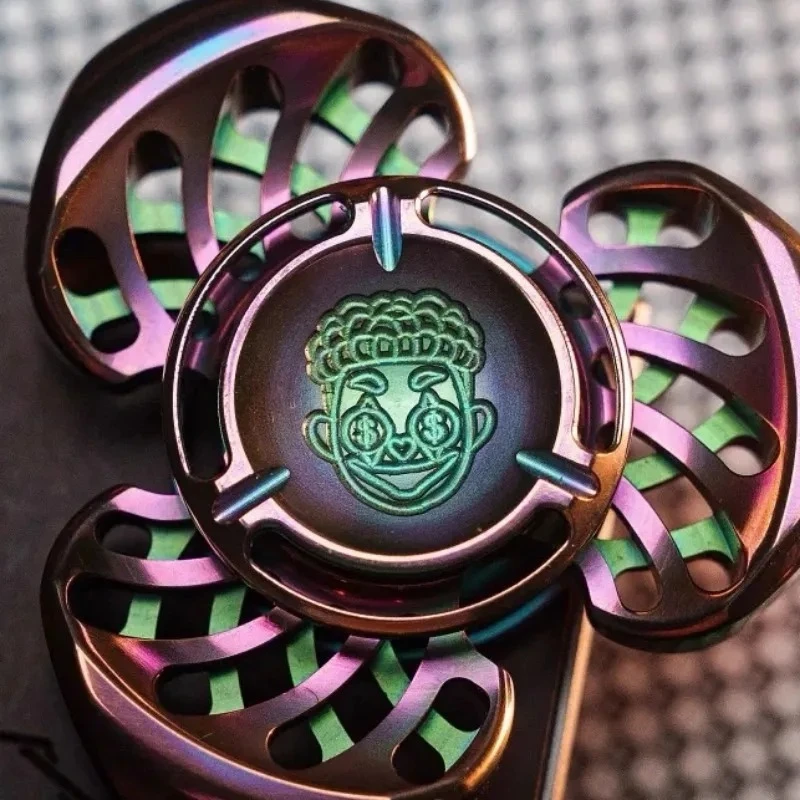 

Zach EDC Маленькая турбинная самолетка Zach Lab Пекин Выставка Limited Механический гироскоп на кончике пальца Декомпрессионная игрушка