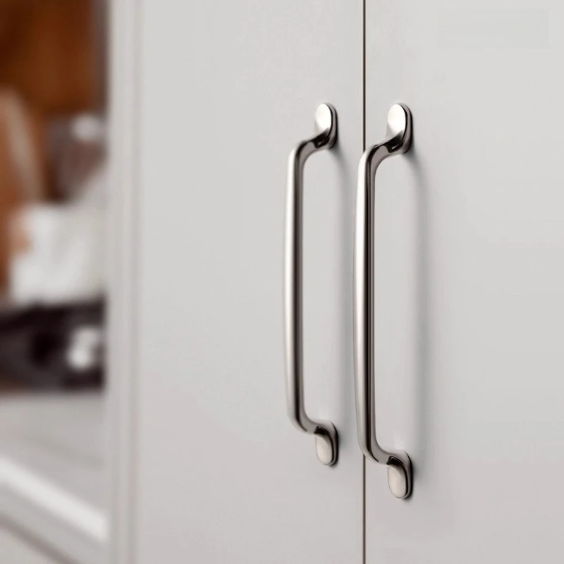 باب خزانة من التيتانيوم الفضي، مقبض صغير على الطراز العتيق، مقبض درج خزانة الملابس، مقبض طويل على الطراز اليدوي