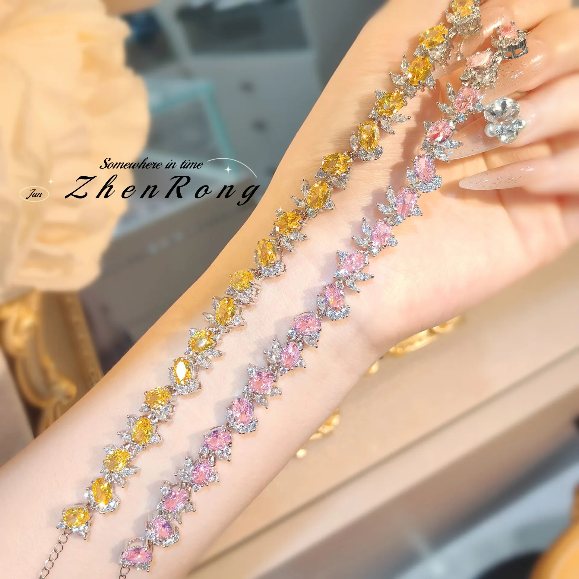 Exquisite Beautiful Pink/Yellow Flower Connected Cubic Zircon Crystal Tennis Bracelets Silver Color Wedding Jewelry For Women