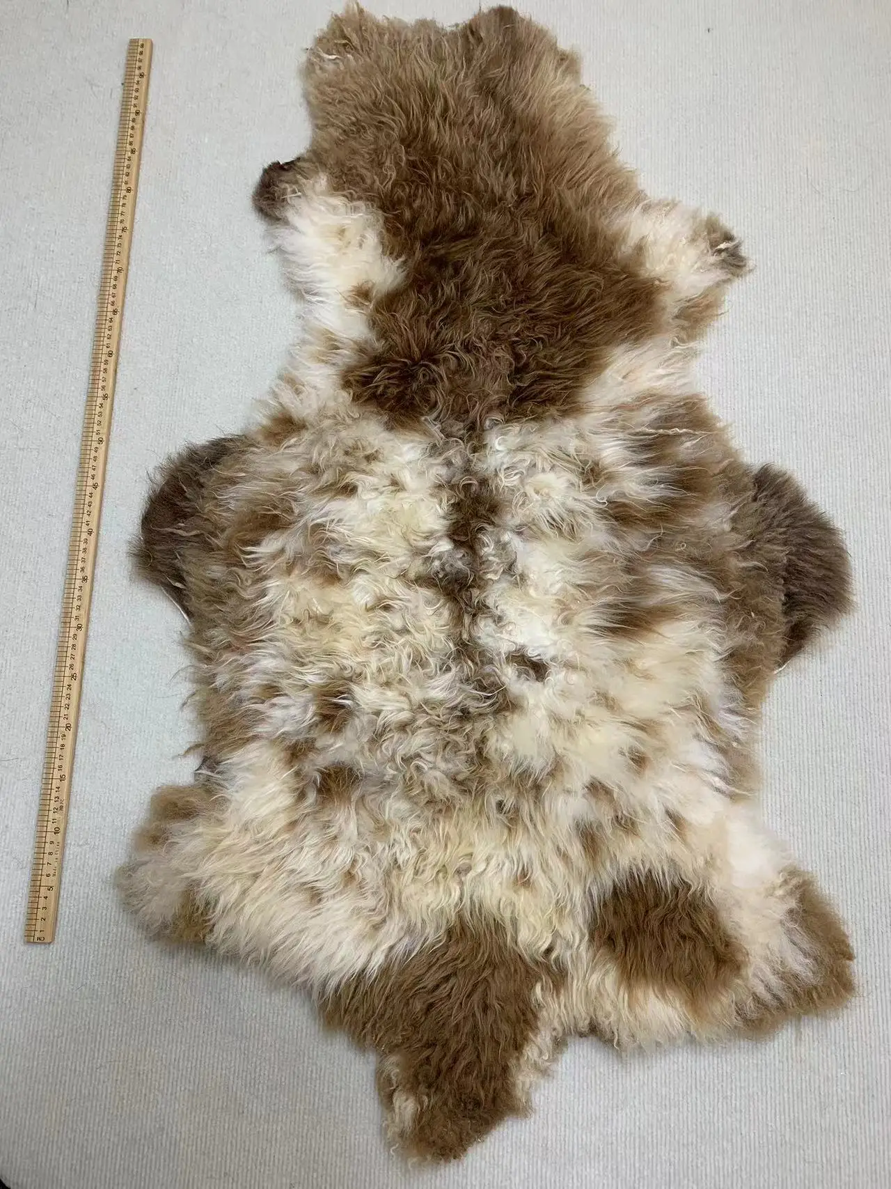Unique fur, unbleached natural flower sheep leather, Home Decor, puffy fuzzy,real fur,fine velvet curly hair, chair cushion