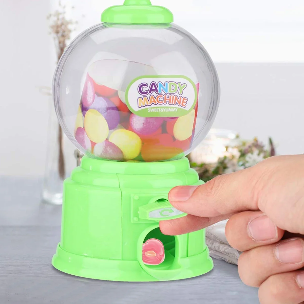 Cute gift candy box Korean mini Twist candy machine Candy machine children\'s sugar toy storage jar