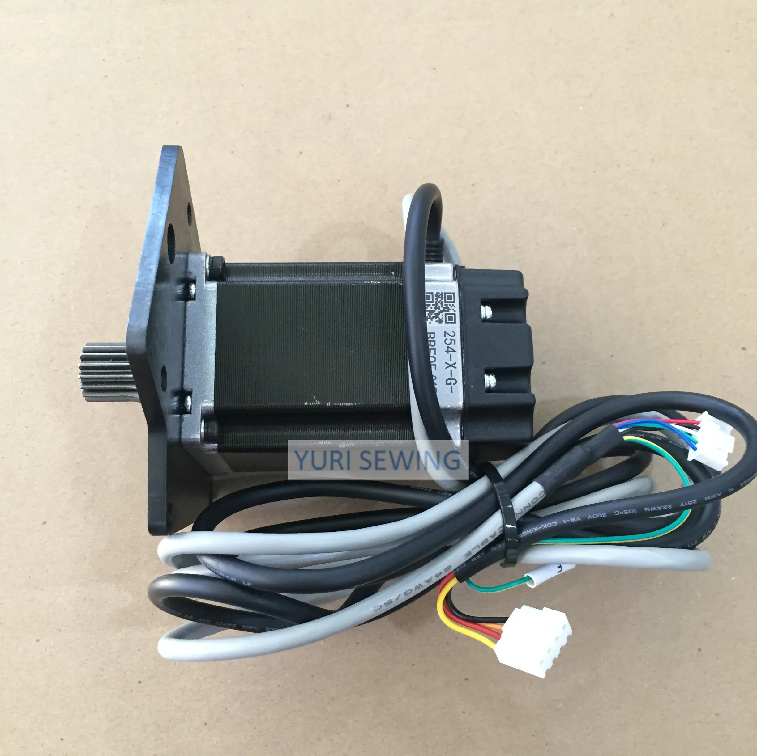 

JUKI MOL-254 X feed stepping motor engine 144-10203 with crossfeed gear industrial sewing machine spare parts