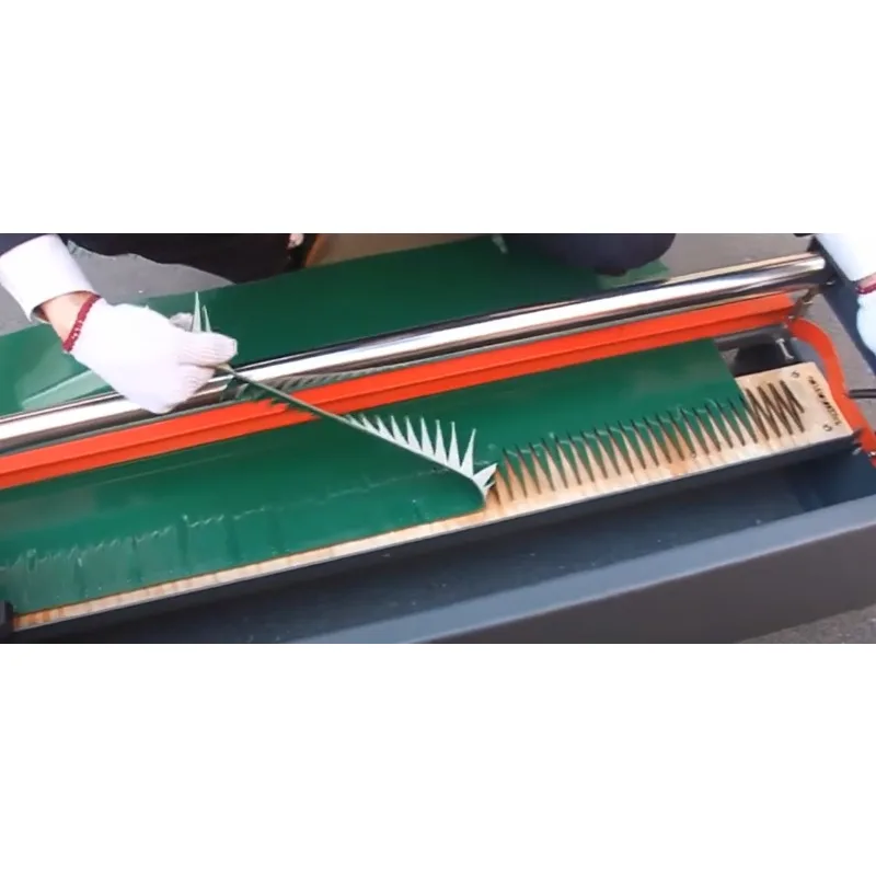 Mesin Pemotong Gigi Sabuk Konveyor PU Mesin Pembuat Lubang Jari Sabuk PVC Baru