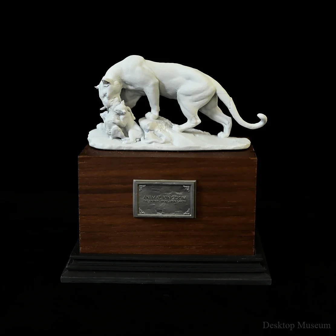 120MM  Desktop decoration resin ornament Lioness and kindergarten teacher LTCP-375