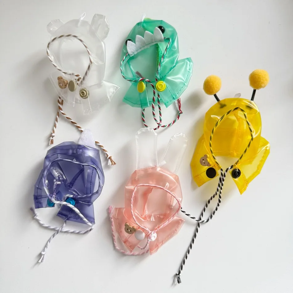 ل 10 سنتيمتر Labubu ملابس دمى Labubu الفينيل دمية ملونة مقاوم للماء في الهواء الطلق معطف واق من المطر تغيير فستان الدمية 4.0 طبعة صغيرة