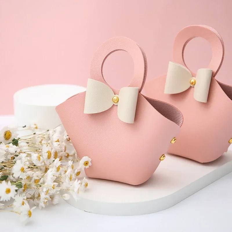 20PCS Leder Geschenk Taschen Bogen Band Verpackung Tasche Hochzeit Gunsten Verteiler Taschen Weihnachten Süßigkeiten Verpackung Box Mini Handtasche – Detail 25