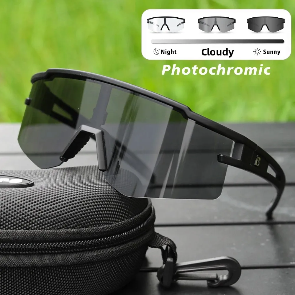 

Photochromic Cycling Sunglasses UV400 OTG HD TR90 Anti-Glare REVO Coating All-Weather Men Women Baseball Sports Goggles