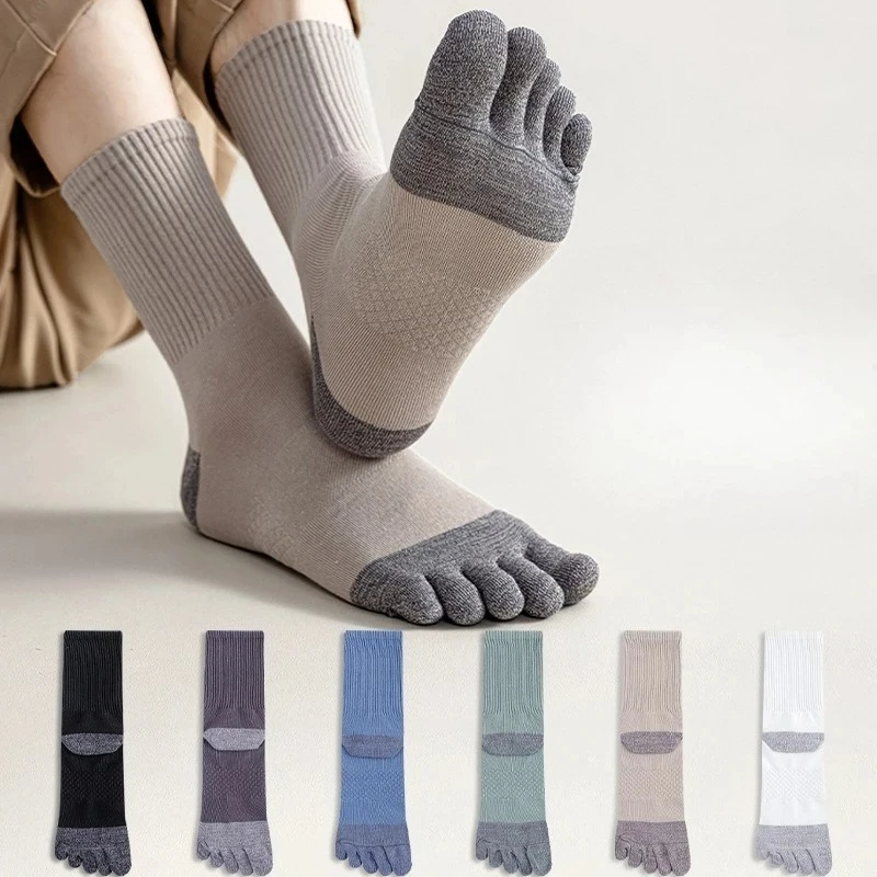 

6 пар мужских носков, новые, весенне-осенние, простые, удобные, средней длины, с защитой от запаха, модные, универсальные, с пятью пальцами