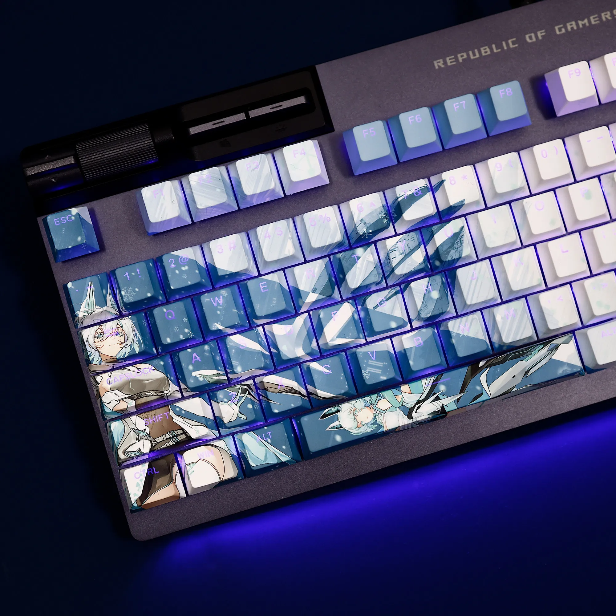 108 Keys/Set SE7EN Snow Cute PBT Anime Character Keycaps Cherry Height for MX Switch Mechanical Keyboard Game Custom