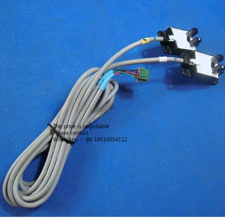 

Applicable To Air Conditioner Cabinet Photoelectric Door Automatic Door Switch, Induction Switch 30042027 Receiving Board K