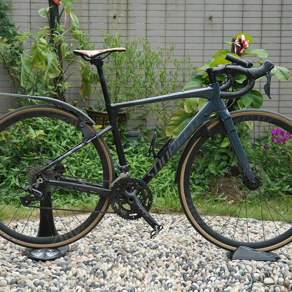 

Cycling Mud Flaps Strong Toughness Bike Tire Wheel Mudguard Adjustable Road Bike Wheel Fenders for Front Rear Wheels Below 38mm