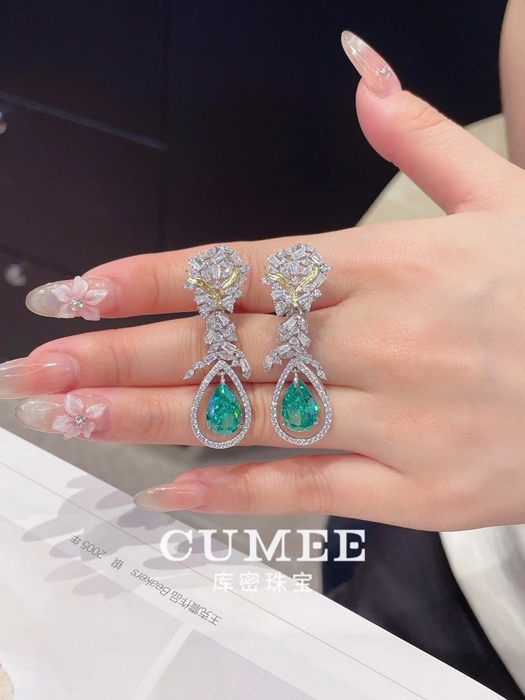 CUMEE الأزياء الأوروبية والأمريكية قطرات الماء الاصطناعية Paraiba الأخضر الأقراط النساء. الذهب المطلي بالفضة