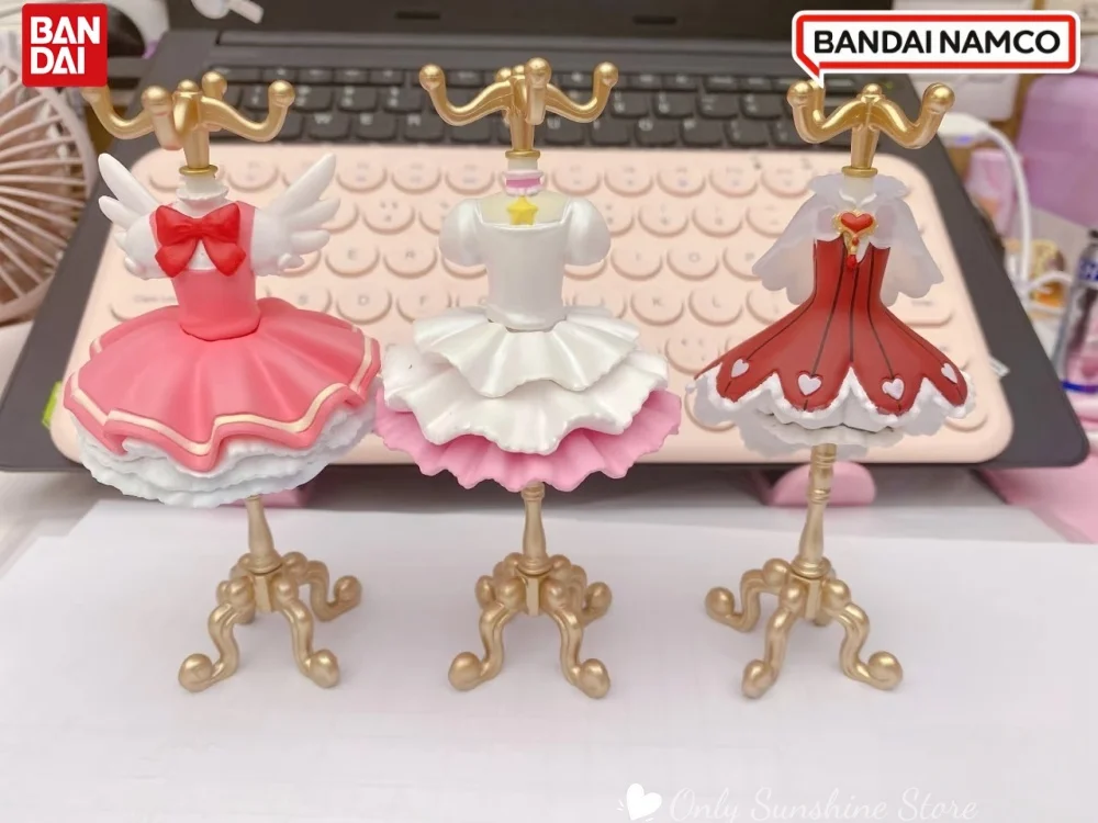 ราวแขวนเสื้อผ้าสไตล์สาวน้อยเวทมนตร์ซากุระจาก BANDAI - ของตกแต่งโต๊ะอเนกประสงค์สำหรับเครื่องประดับ ฟิกเกอร์ของเล่น และงานอดิเรก