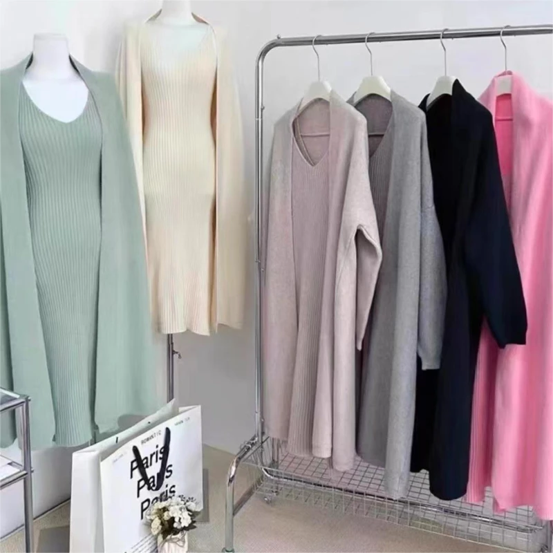 Mode Damen Zweiteilige Kleine Duftende Stil V-ausschnitt Kleid Dünne Gestrickte Anzug Lose Strickjacke Medium Elastische Temperament Anzug Fit