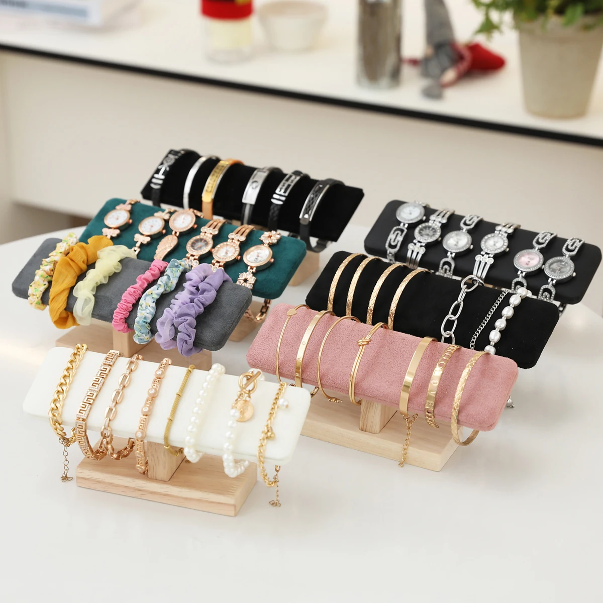 1pc Wooden Base T-Shaped PU Leather / Velvet Bracelet Display Rack Bangle Watch Hairband Jewelry Storage Stand Holder Organizer