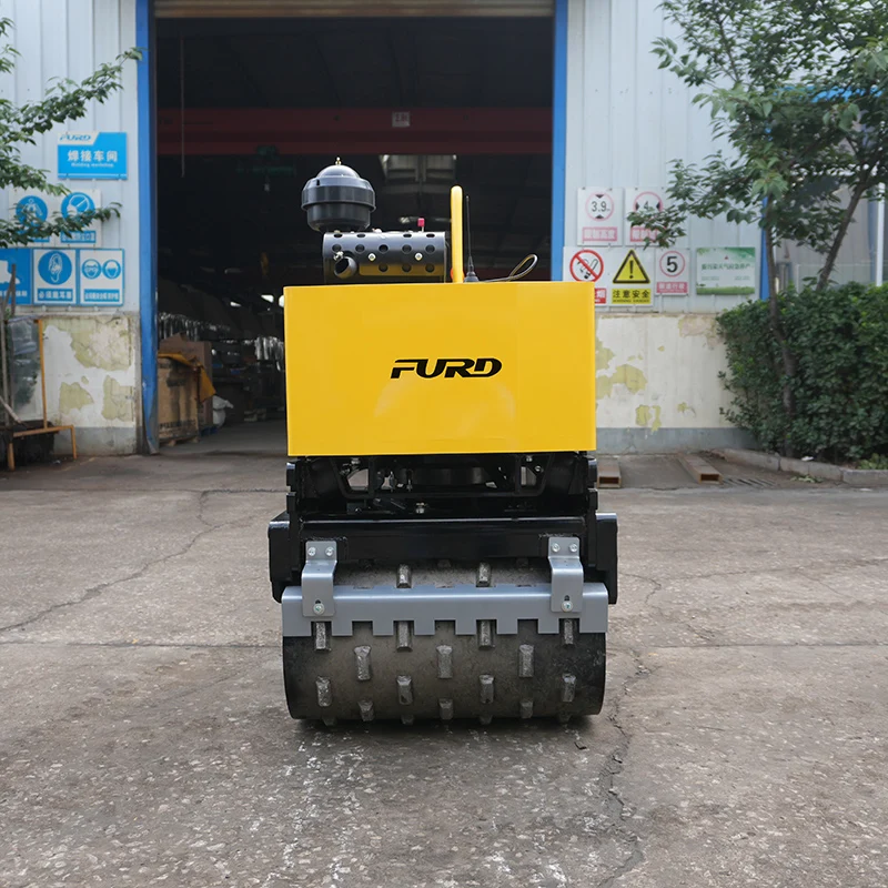 Rodillo vibratorio de doble tambor manual de 800 kg