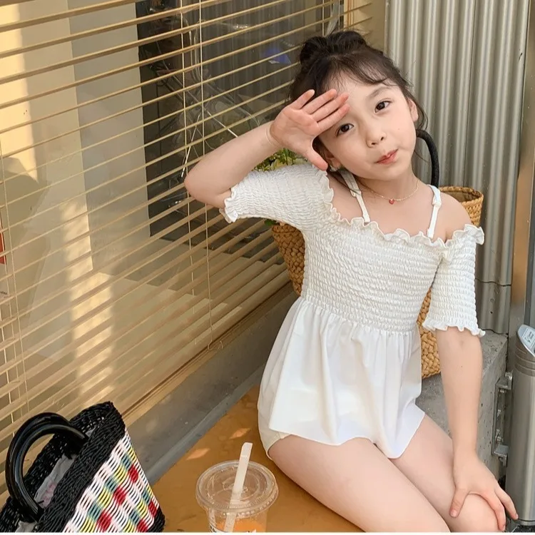 Children's Swimsuit 2024 Summer New Girls Sling Swimsuit Korean Version Solid Color Swimming Cap Three-piece Set