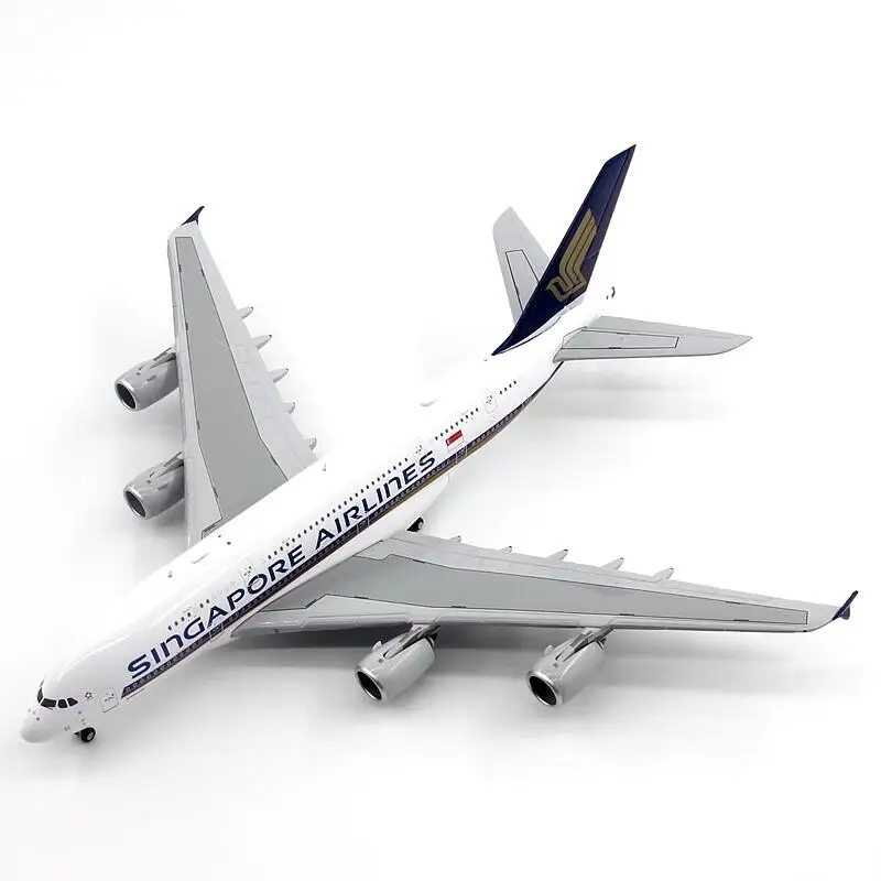 

Diecast Singapore Airlines A380 Passenger Plane Model Alloy & Plastic Material 1:400 Scale Diecast Toy Gift Collection