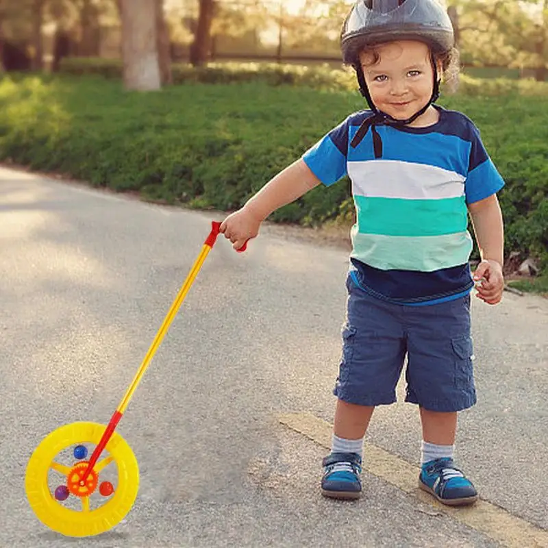 Bambini Push Walker attraente giocattolo Push Walker con ruote passeggino multifunzionale staccabile per bambini che intraprende attività di apprendimento