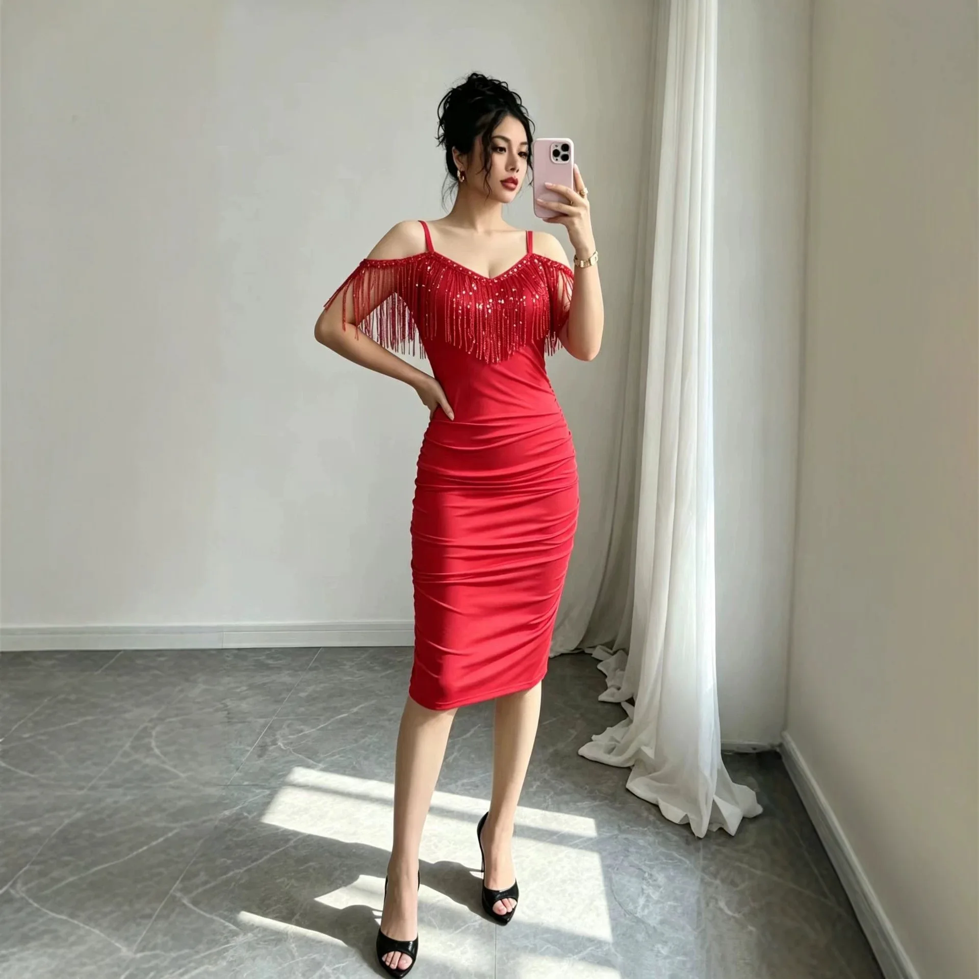 2026 Fashionable Korean Style Erotogenic Elegant Tassel Chain Strap Smart Fit Body High Waist Clothes Clothing Beach